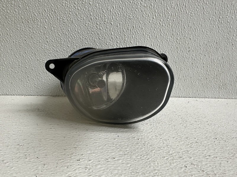 2001-2003 Audi Allroad Front Right Passenger Foglamp Foglight Fog Lamp Light Oem