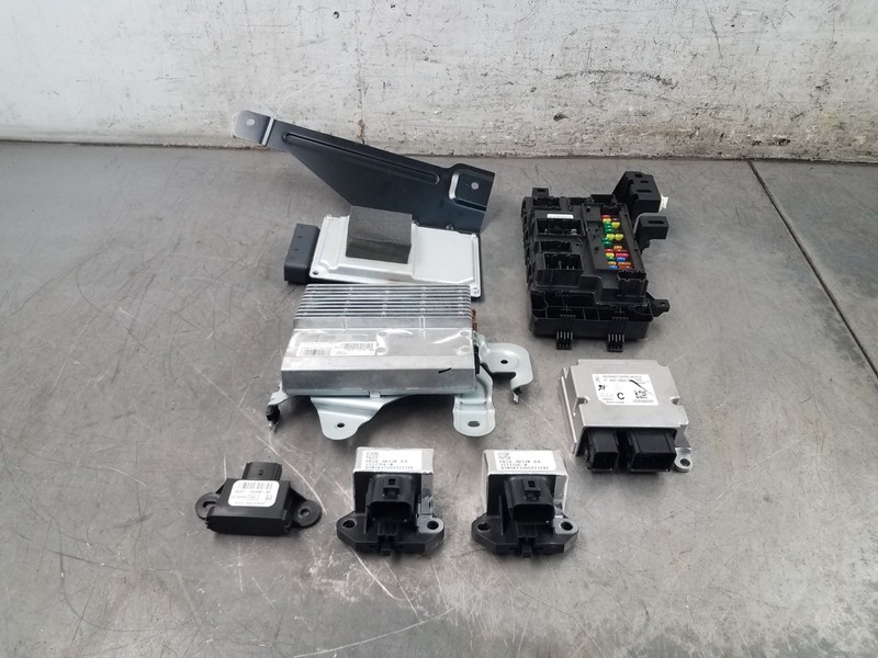 2018 Ford Mustang Shelby GT350R Body Control Modules / Amplifier #0117 A6