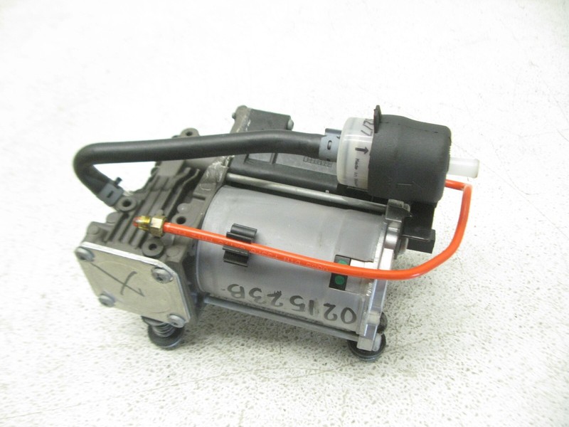 10-15 JAGUAR X351 XJ XJL XJR AIR SUPPLY SYSTEM SUSPENSION AIR COMPRESSOR PUMP 02