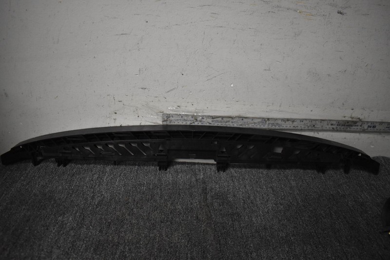 2019-2020 PORSCHE CAYENNE TURBO CROSS MEMBER FACTORY OEM