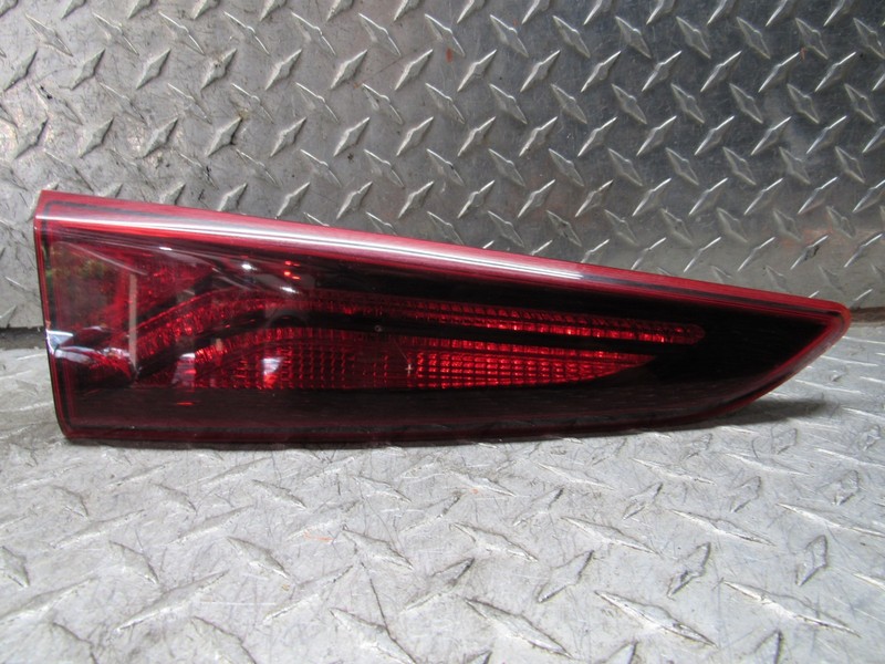 2018-2021 HYUNDAI KONA LEFT DRIVER REAR TAIL LIGHT LAMP LIFTGATE MOUNTED