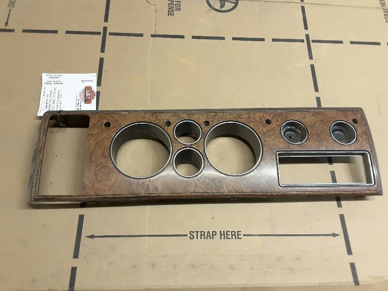 1981 G10 Dash Bezel 56396
