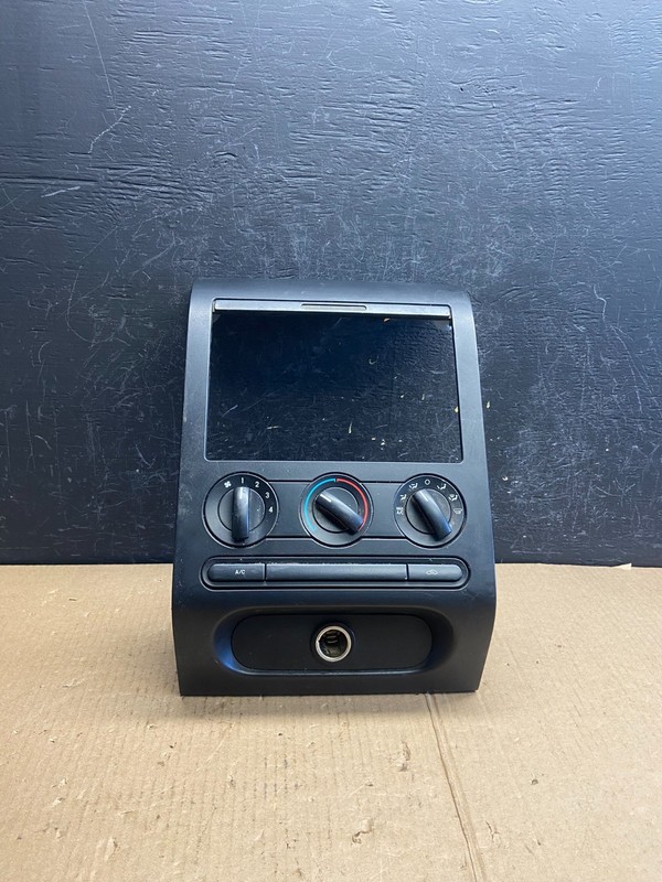 2004 to 2008 Ford F150 Radio Climate Dash Bezel Surround Black AE3830 DG
