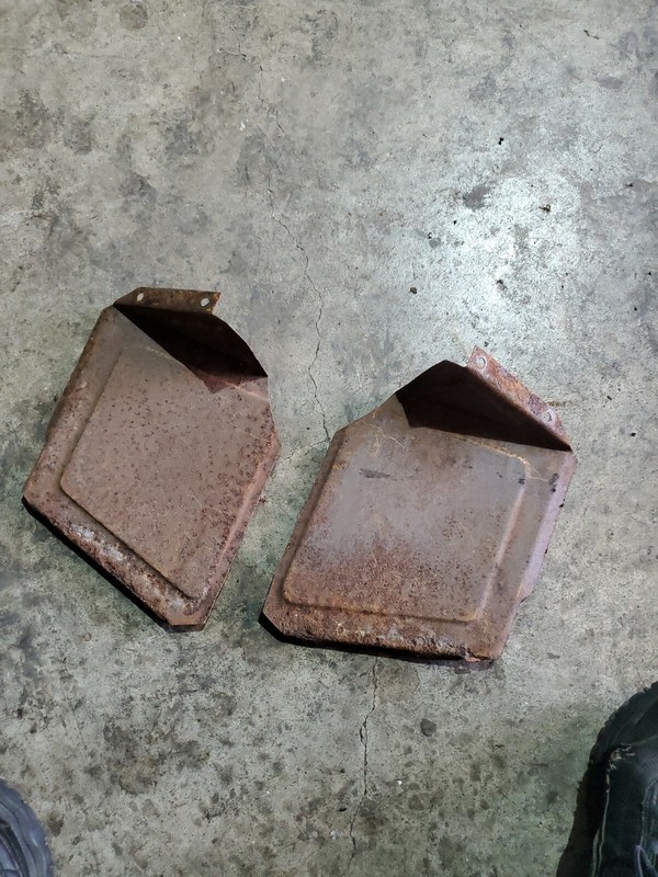 1950 Chevy Belair Panel Bracket mount Set