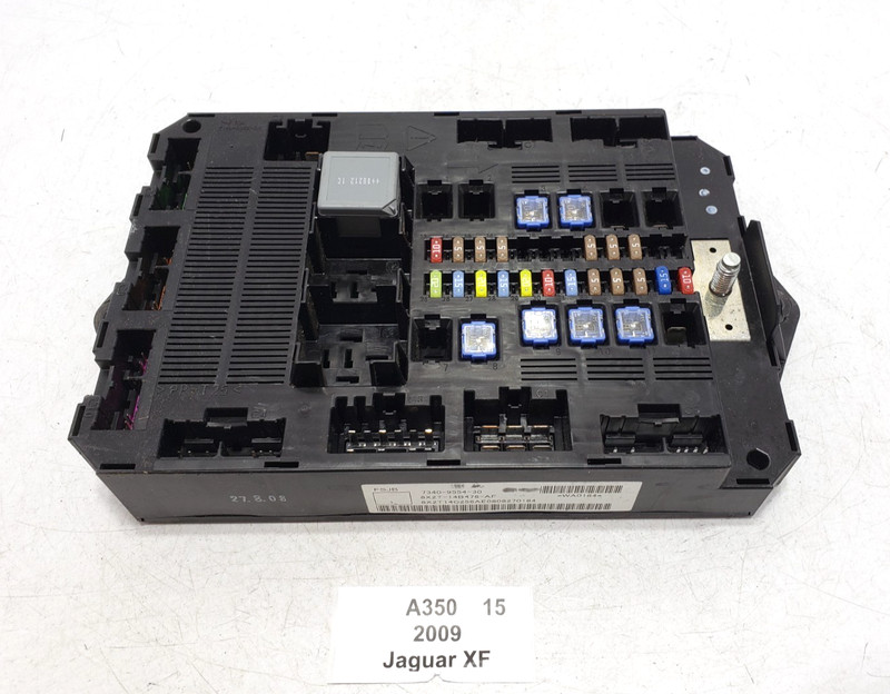 β
2009 OEM Jaguar XF Fuse Box Relay Junction Block