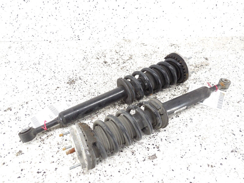 2017 17 Maserati Ghibli Front Strut Shock Pair Left Right OEM RWD