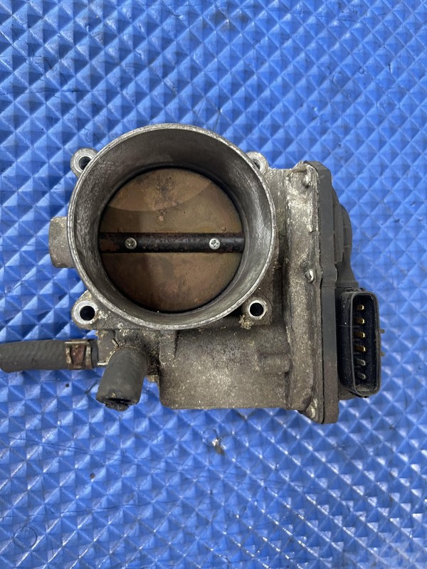 04-12 Nissan Armada Throttle Body 5.6 Oem Tested