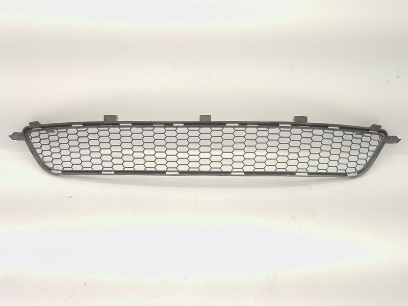 06-08 Lexus IS350 Lower Grille Assembly 5311253010