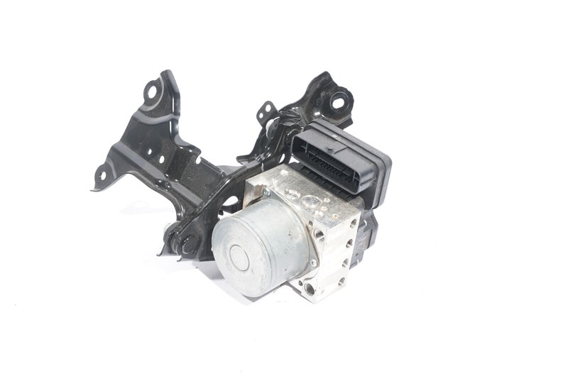 2021-2024 TOYOTA SIENNA PLATINUM ABS MODULE WITCH BRACKET OEM