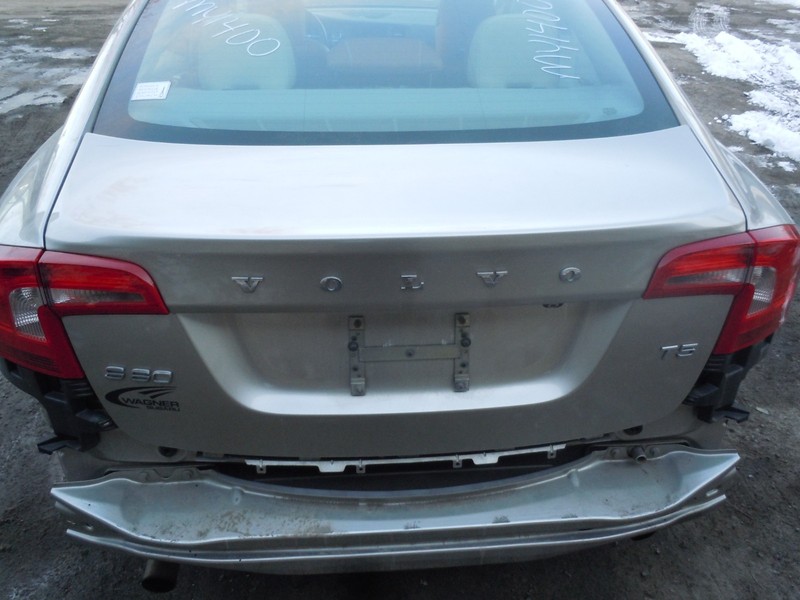 2011-2018 Volvo S60 Rear Trunk Deck Lid W/ Camera & Keyless Ignition OEM 484