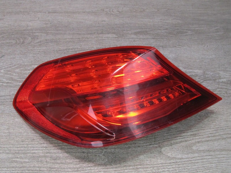 2012-2018 BMW F12 F13 F06 M6 REAR LEFT DRIVER SIDE OUTER TAIL LIGHT LAMP