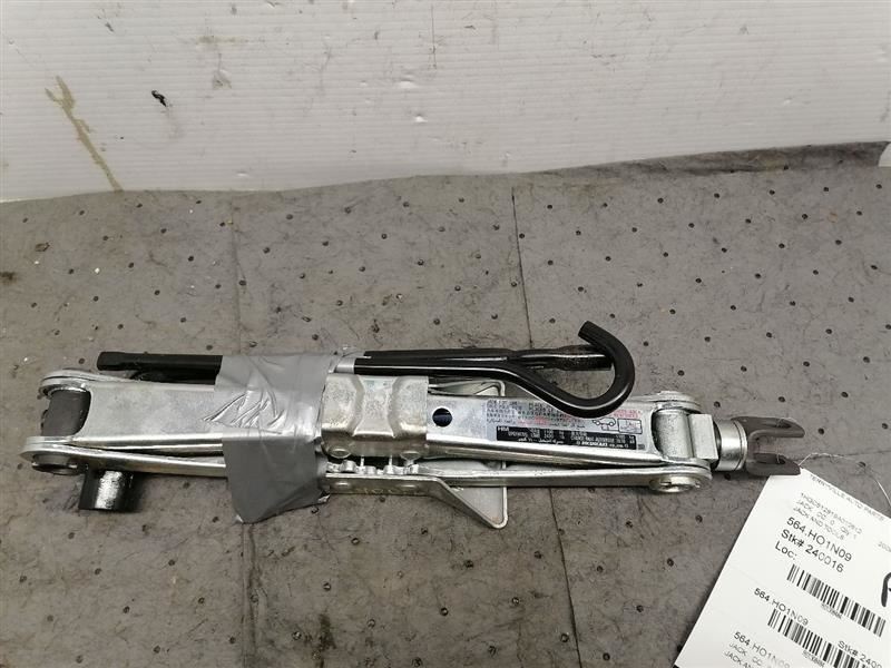 Jack and Tool Set Fits 009 Accord