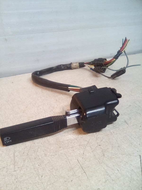 Kenworth/Paccar K301-295-3 Turn Signal Switch