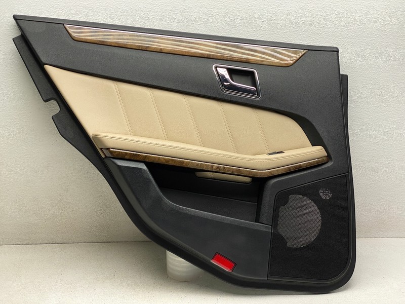 2010-2013 MERCEDES E350 REAR LEFT DRIVER SIDE DOOR PANEL ASSEMBLY OEM LOT728