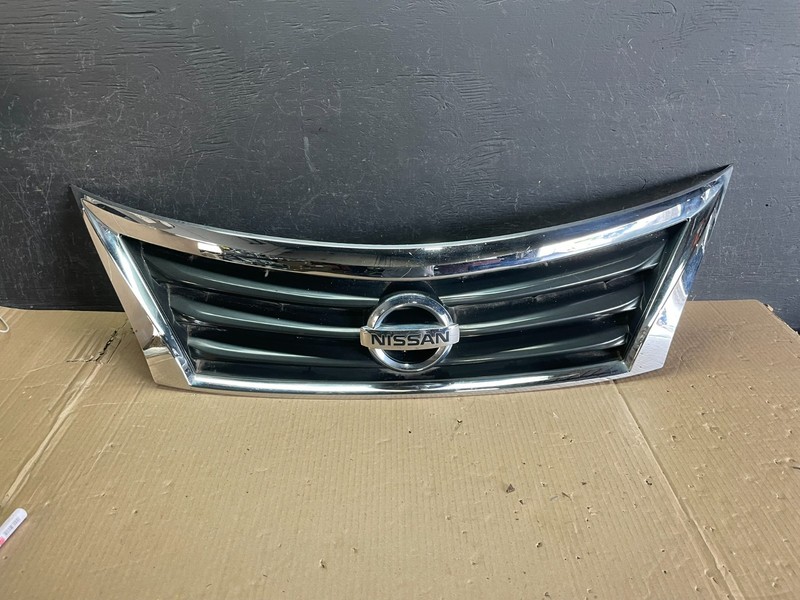 2013 to 2015 Nissan Altima Front Upper Grill Grille Sedan Aftermarket AE3606 DG