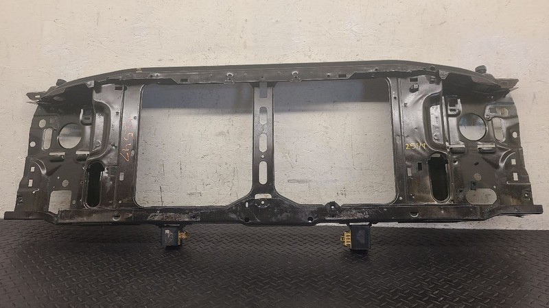 98-04 Chevrolet S10 Pickup Radiator Core Support OEM 15009394