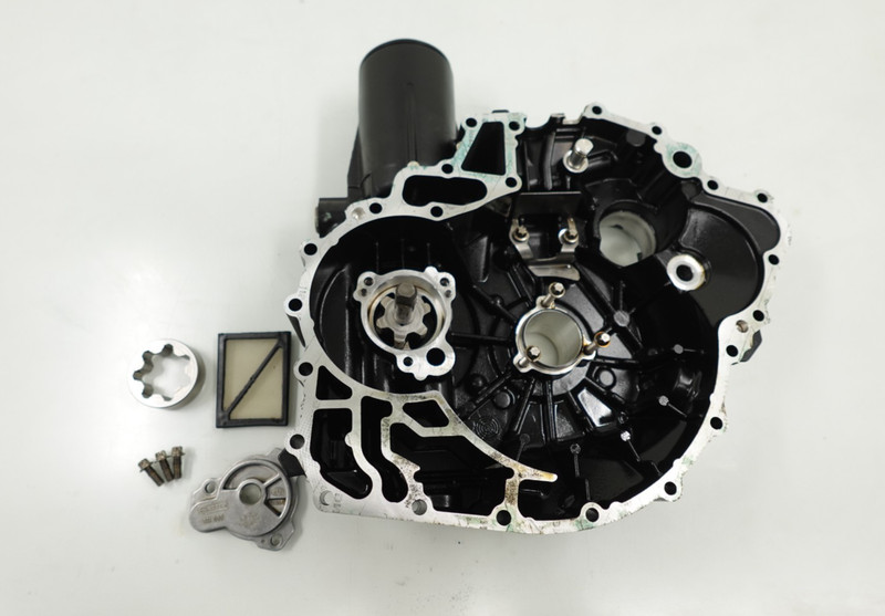 GOOD 2003-2005 Sea-Doo RXT / RXP 215 OEM Timing Drive Stator Cover 420811579