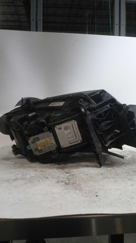 2014 AUDI Q5 Left Headlight Assembly Black Halogen OEM 312739 Used 138K Miles