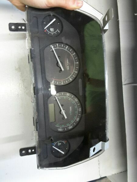 Speedometer Cluster MPH Fits 02-03 FREELANDER 56923