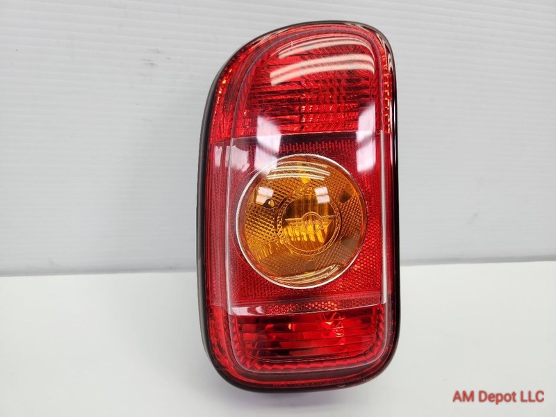 2008 Mini Cooper S Clubman R55 Rear Left Tail Light Yellow Turn Signal 7167411