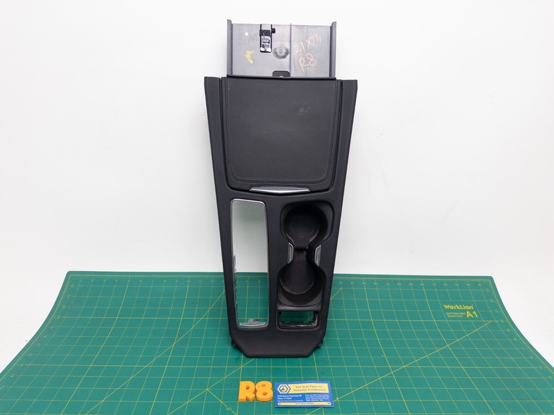 19-23 Cadillac XT4 - CENTER CONSOLE TOP PANEL COVER TRIM PLATE W/ CUP HOLDER OEM