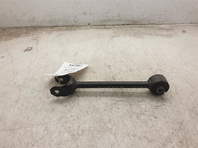 18-22 TOYOTA CAMRY PASSENGER SIDE REAR LOWER CONTROL ARM