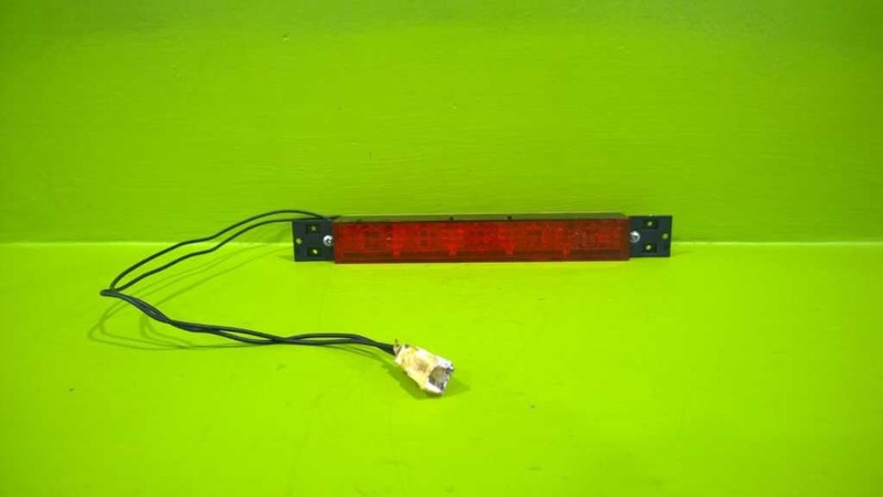00 01 02 RANGE ROVER THIRD 3RD BRAKE STOP LIGHT LAMP OEM 3108-34