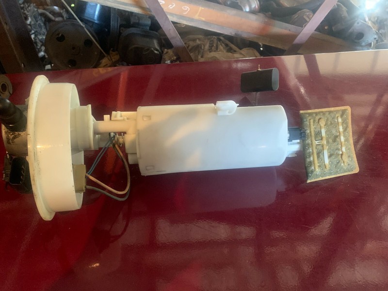 03-05 DODGE NEON SRT4 OEM Fuel Pump Assembly Canister - Nice Used Unit