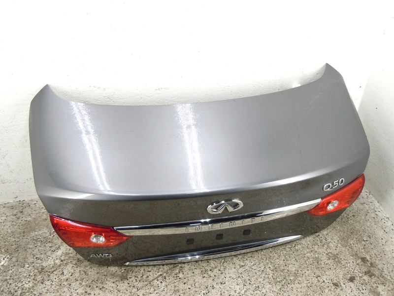 2016 2017 Infiniti Q50 Trunk Deck Lid W/ Camera W/O Surround View OEM KAD
