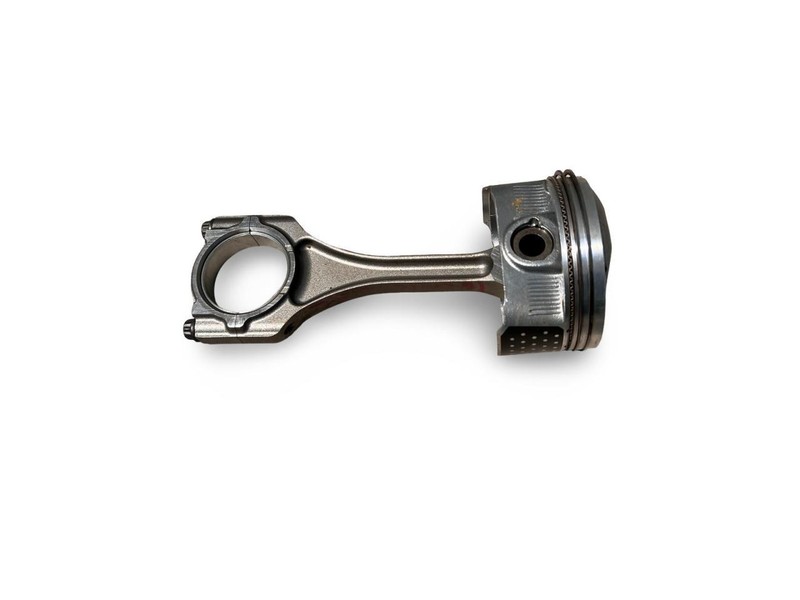 2016-2021 Honda Civic Piston With Connecting Rod