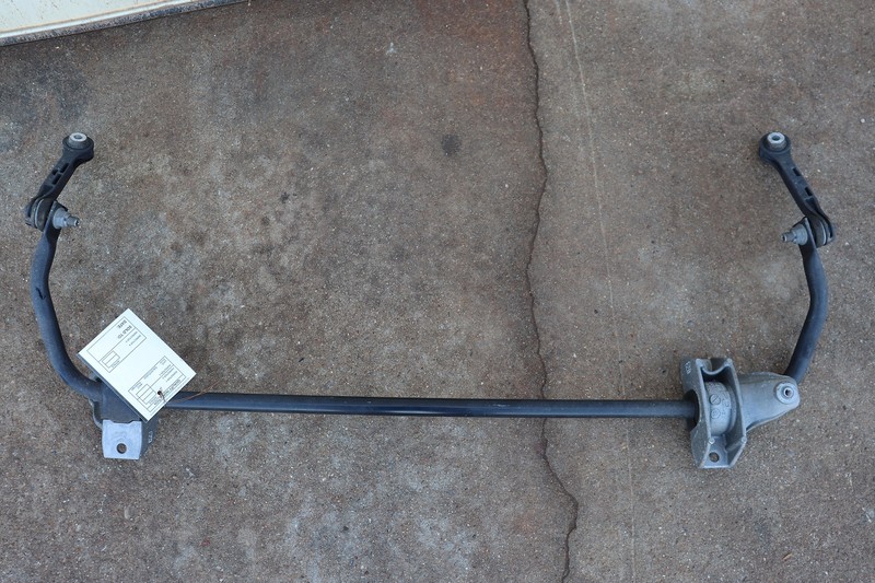 2017-2020 BMW 540I G30 3.0L RWD REAR STABILIZER ANTI ROLL SWAY BAR SUPPORT OEM