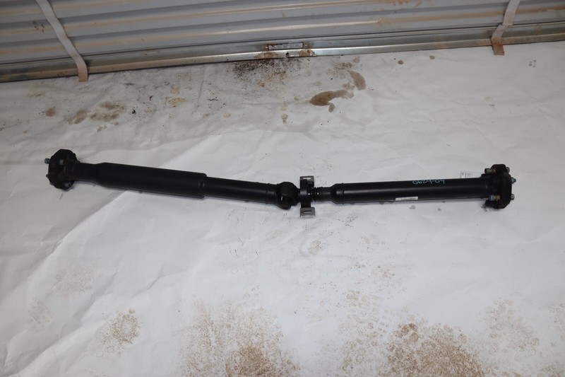 2017 MERCEDES C-CLASS C300 W205 AWD SEDAN REAR DRIVESHAFT CARDAN PROPELLER OEM