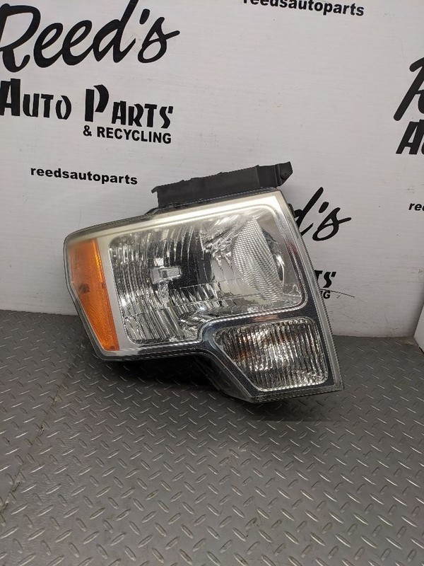 Passenger Headlight Halogen King Ranch Fits 09-14 FORD F150 PICKUP 1113004