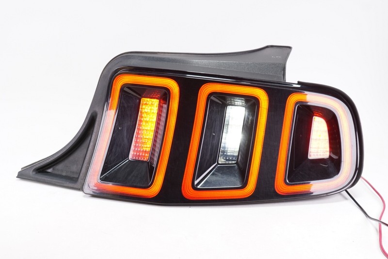 FORD MUSTANG Right RH Tail Lamp Tail Light Backup Lamp OEM 2013 2014