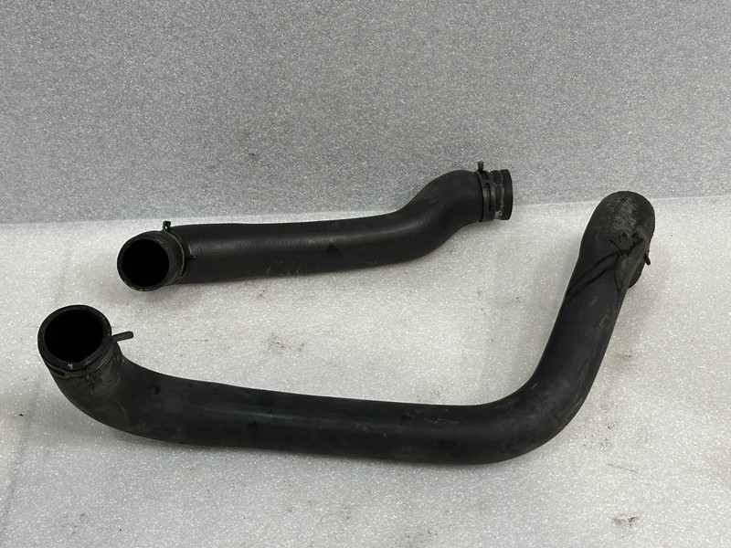1997 - 2002 JAGUAR XK8 X100 4.0l Radiator Upper / Lower Hose Pair OEM USED #992