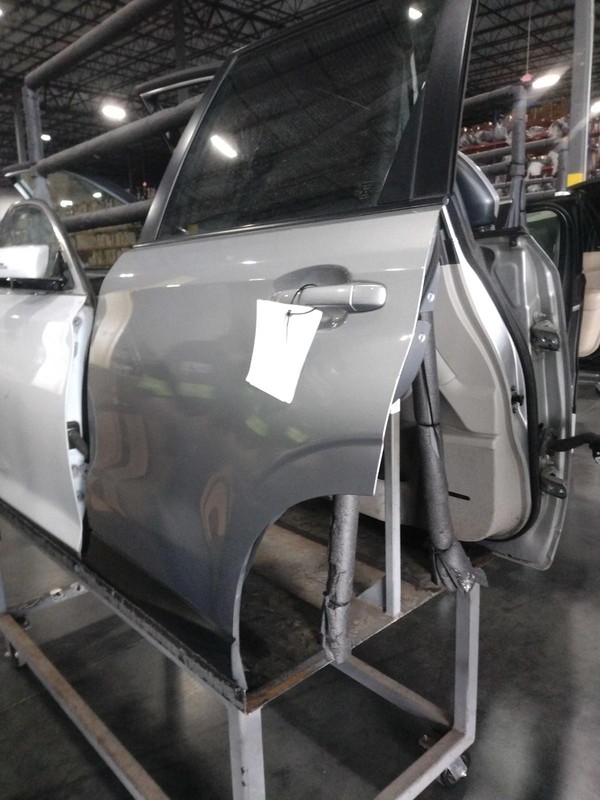 Subaru Forester 2015 Left Rear Door SILVER 567719 8159