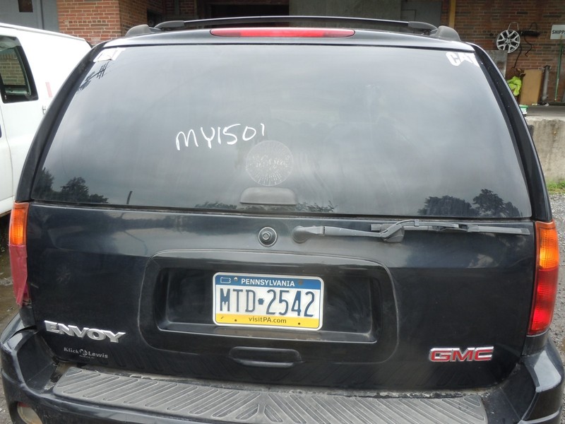2004-2008 GMC Envoy Rear Hatch Lid Liftgate 113" WB OEM U8555