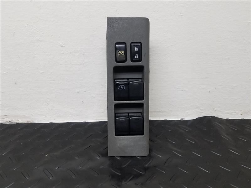 07-21 Nissan Frontier Crew Cab Driver's Master Lock Window Switch OEM 25401ZP70A