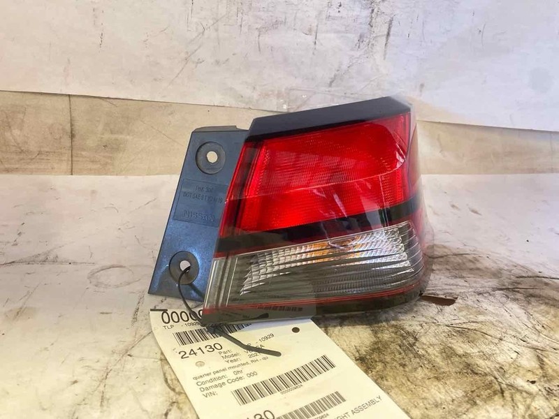 Tail Light Assembly NISSAN VERSA Right 20 21 22 23 24