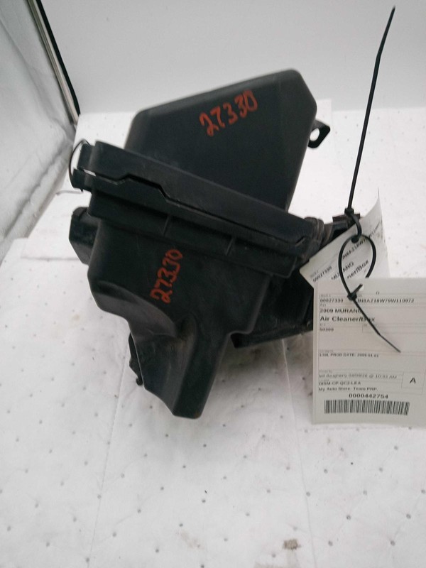 Used Air Cleaner Assembly fits: 2009 Nissan Murano 3.5L 6 cylinder Grade A