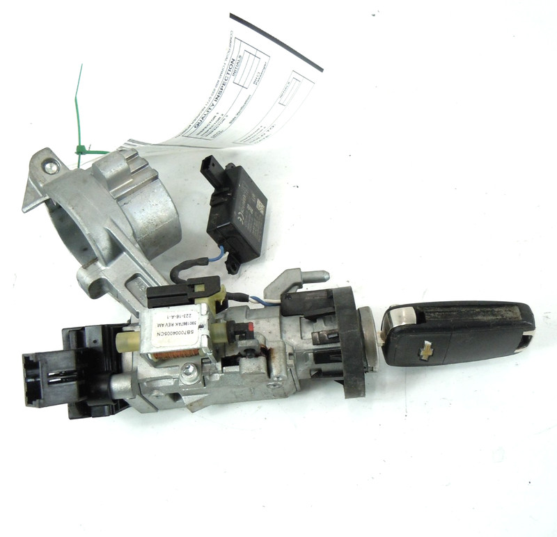 2016 2017 Chevrolet Equinox Conventional Ignition Control Switch W/ Key OEM