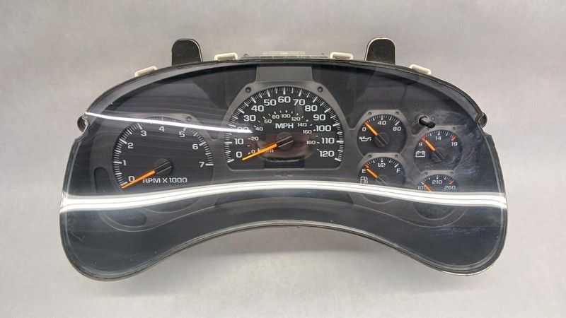 02-'04 CHEVROLET TRAILBLAZER Speedometer cluster 75k miles OEM 1 Year Wnty!