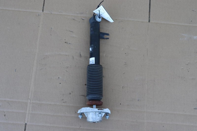 2014-2018 BMW X5 F15 REAR LEFT SIDE SUSPENSION SHOCK STRUT ABSORBER OEM