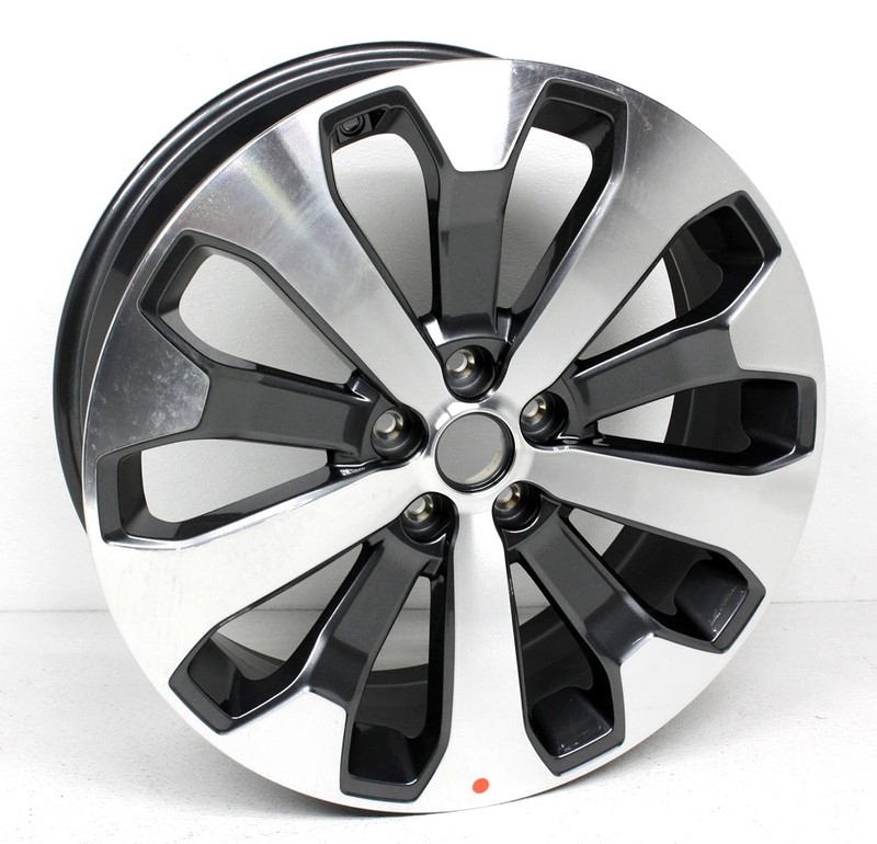 OEM Kia Telluride 20 Inch Wheel 52910-S9310 Surface Scratches