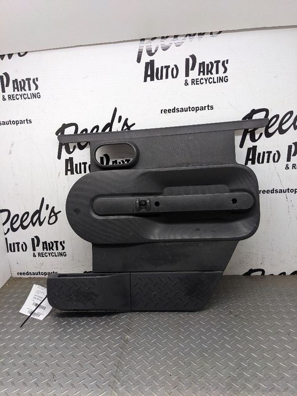 Jeep Wrangler JK 08-10 Passenger Rear Interior Door Panel 1165130