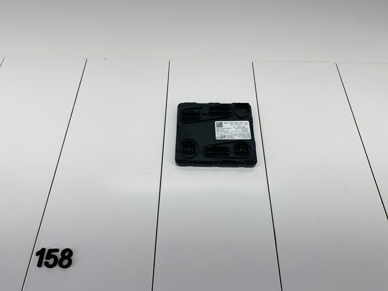 19-20 AUDI A4 B9 FWD 2.0L L4 BODY CONTROL COMPUTER MODULE BCM BCU OEM