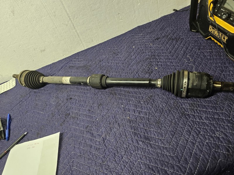 2014-2016 Kia Sportage Passenger Right Front CV Drive Axle Outer OEM 495013W211