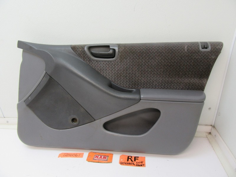 DOOR PANEL Passenger SIDE FRONT MANUAL WINDOW DOOR HANDLE 95-00 PLYMOUTH BREEZE