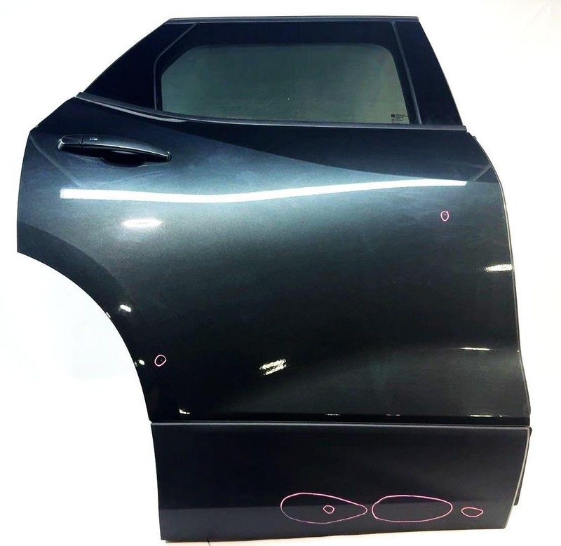 2019-2024 Chevy Blazer 2Lt RH Passenger Rear Door Assembly Has Scratches OEM