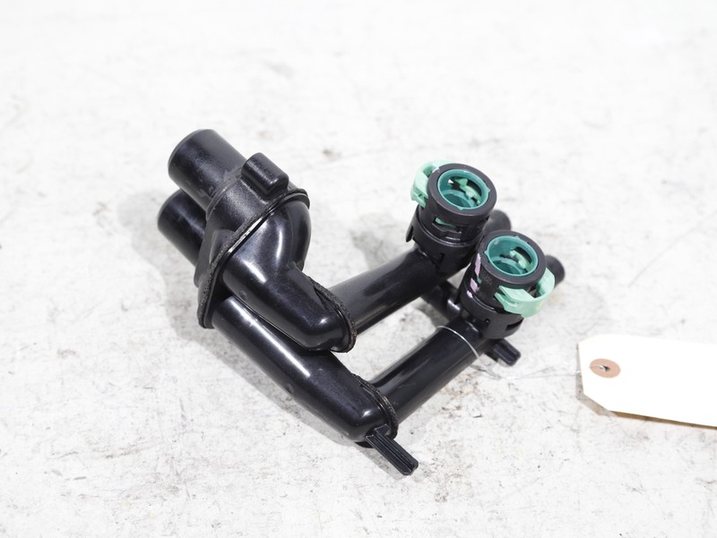 12-20 Tesla Model X S Battery Coolant Pipe Rapidmate End Connector 6010351-00-J